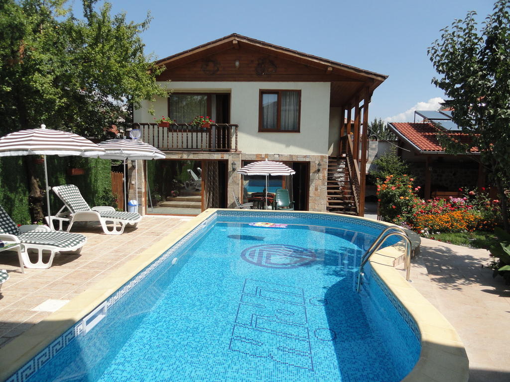 Villa Lirik Bansko Exterior photo